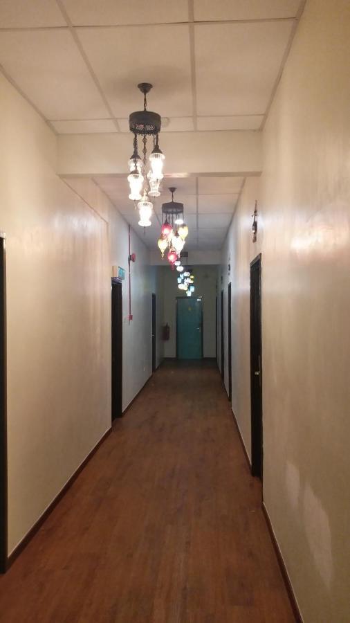 Blue Eyes Hotel ケパラ・バタス エクステリア 写真