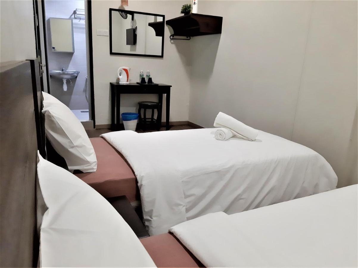 Blue Eyes Hotel ケパラ・バタス エクステリア 写真