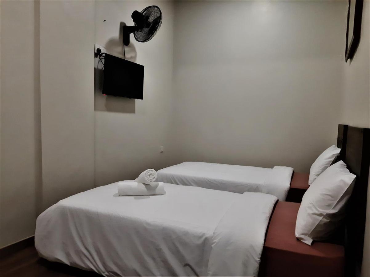 Blue Eyes Hotel ケパラ・バタス エクステリア 写真
