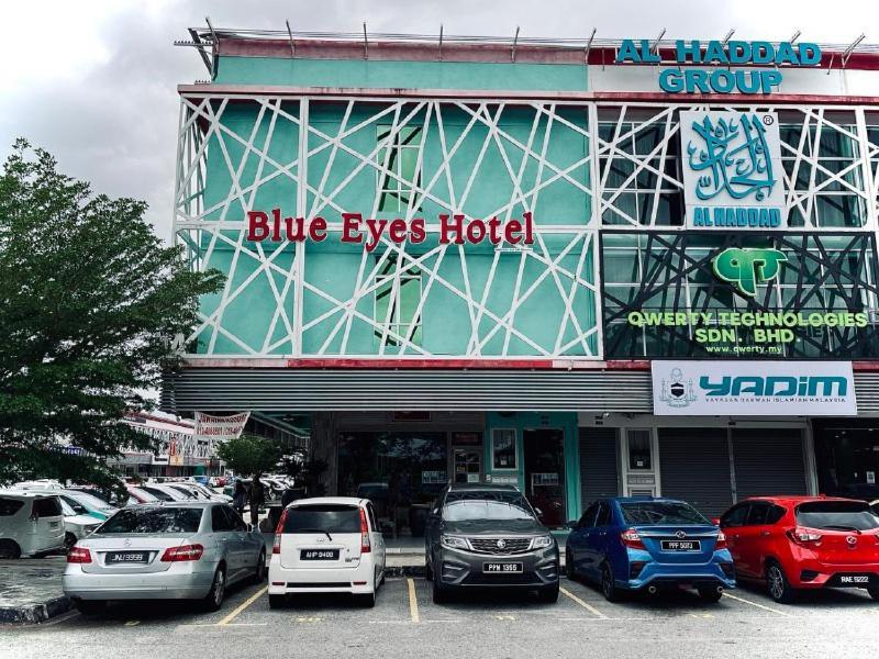 Blue Eyes Hotel ケパラ・バタス エクステリア 写真